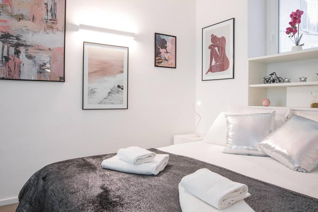 White Suite Trastevere - Topcollection Рим Екстериор снимка